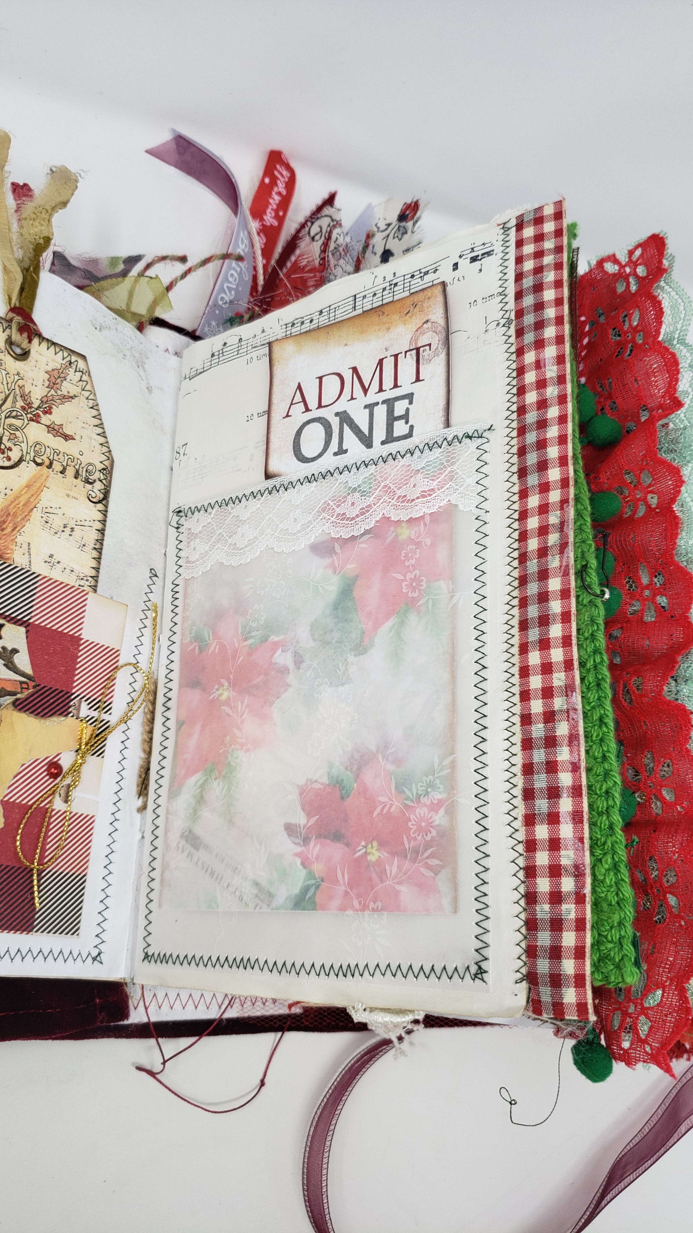 Junk Journal - A Christmas Dream Handmade