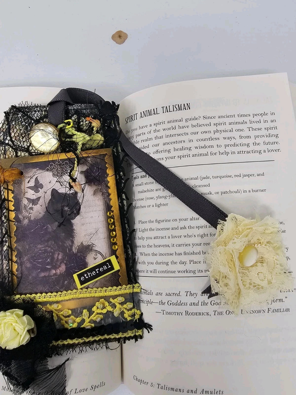 Vintage Chic Lace Bookmark - Ethereal - Handmade
