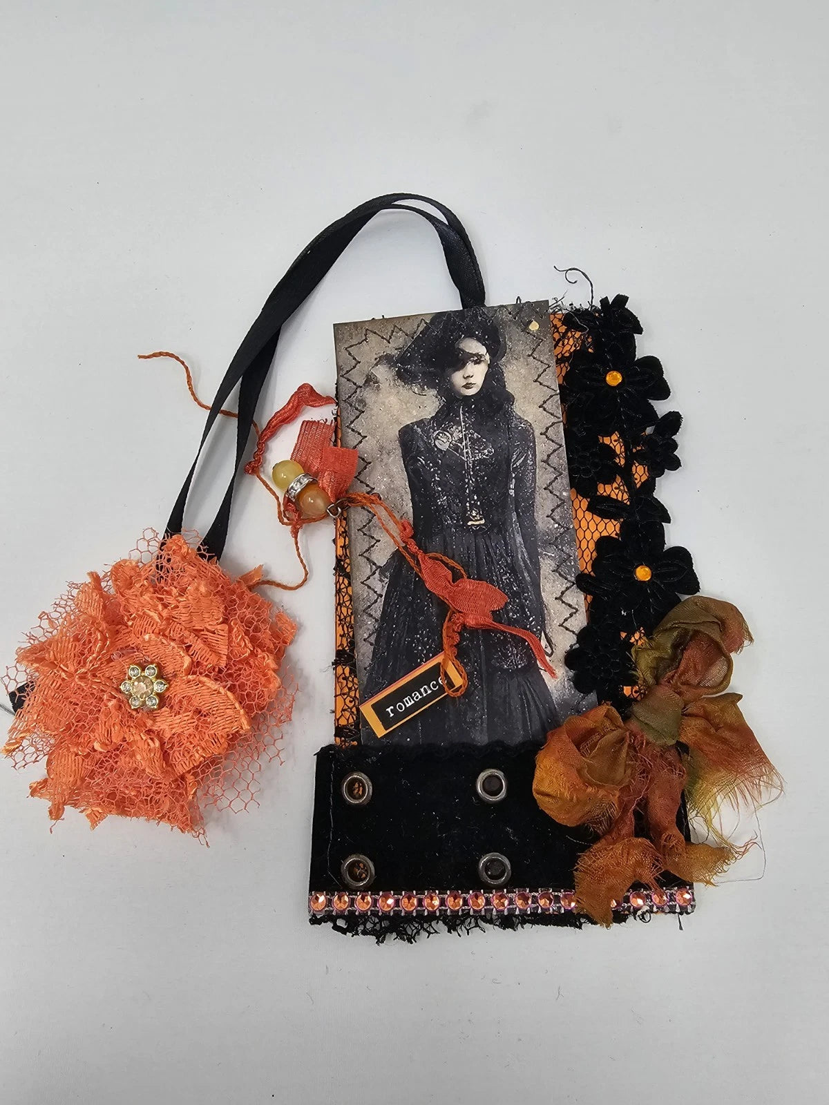 Vintage Chic Lace Bookmark - Romance