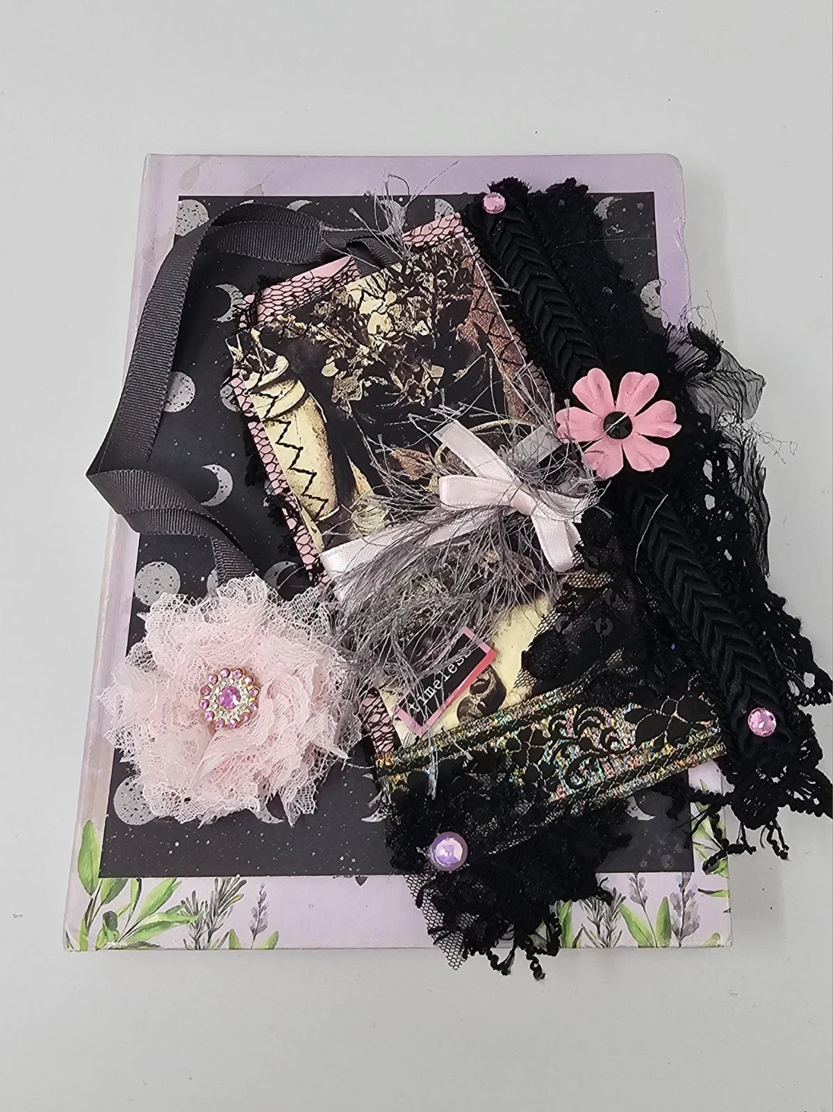 Vintage Chic Lace Bookmark -  Timeless - Handmade