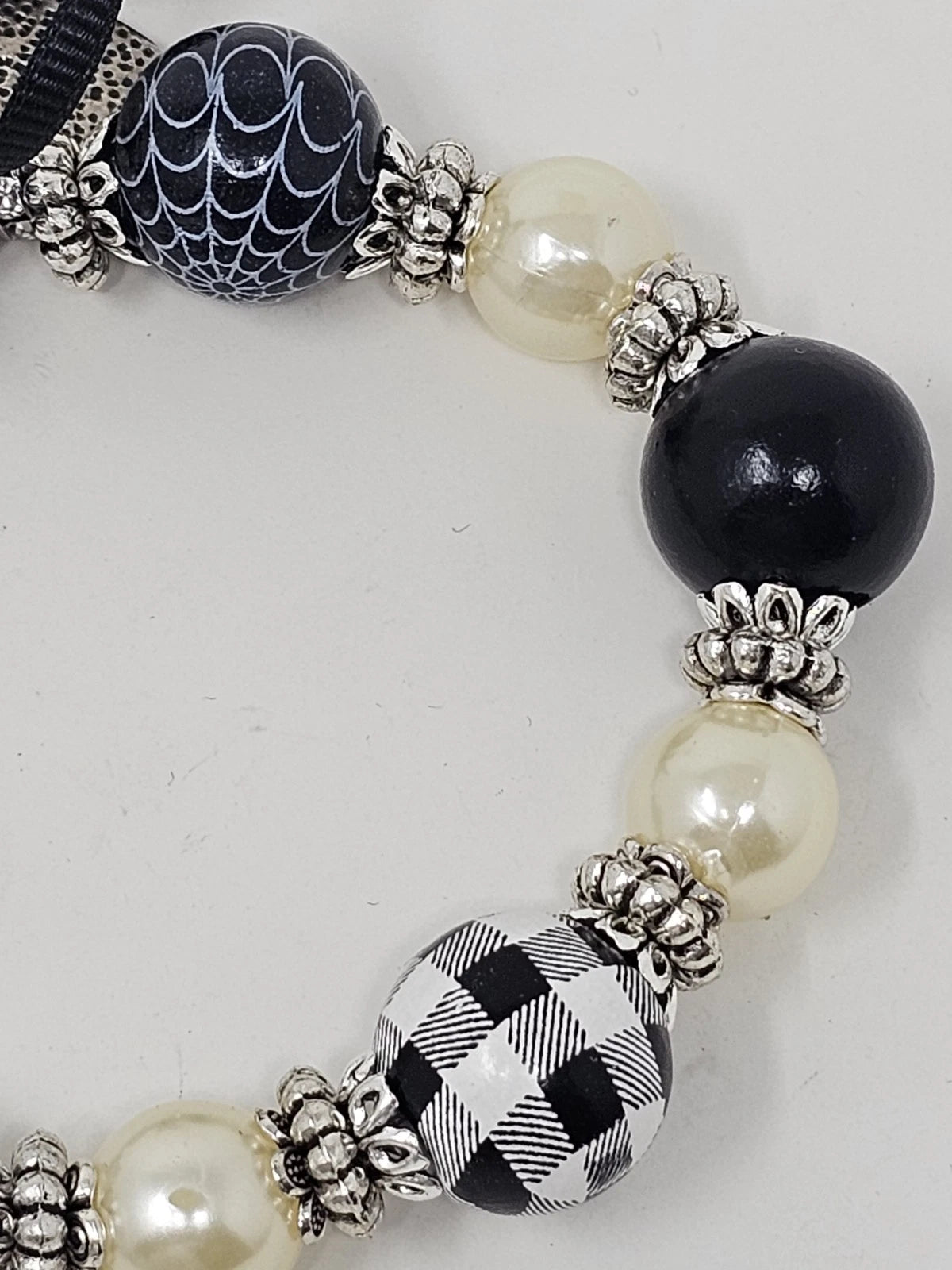 Purse Charm - Spider and the Pearl