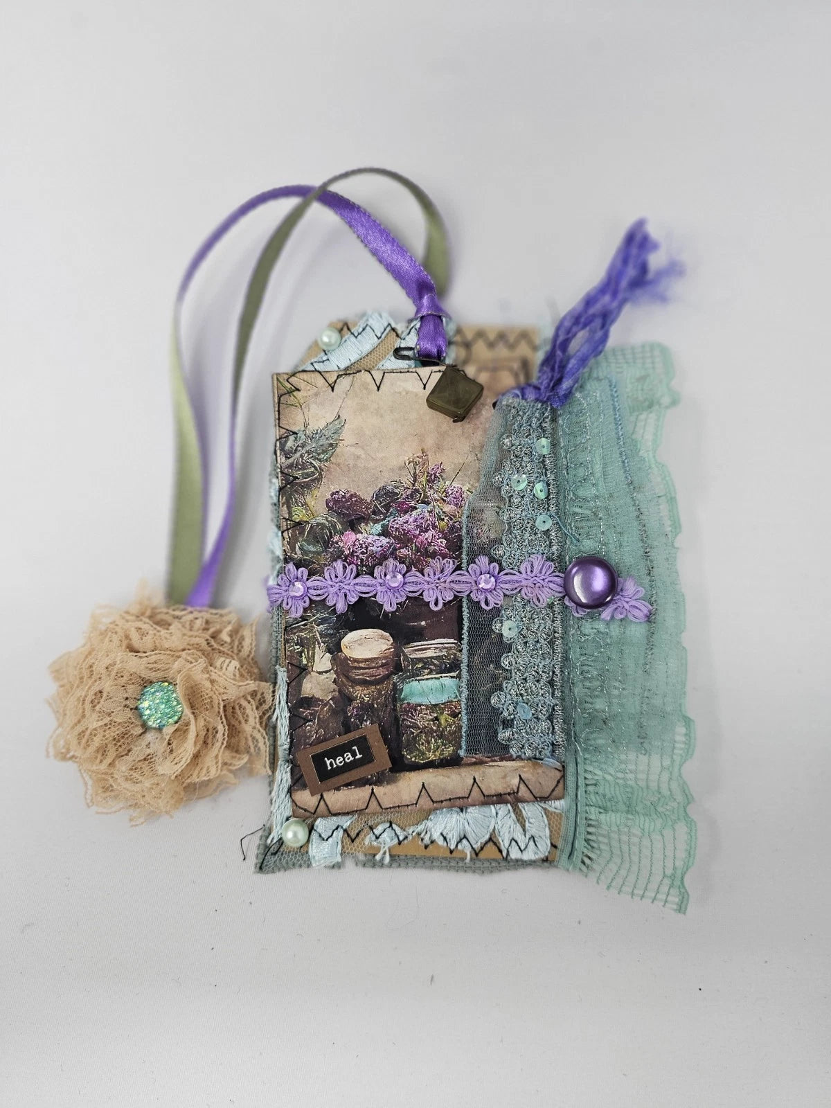 Vintage Chic Lace Bookmark - Heal - Handmade