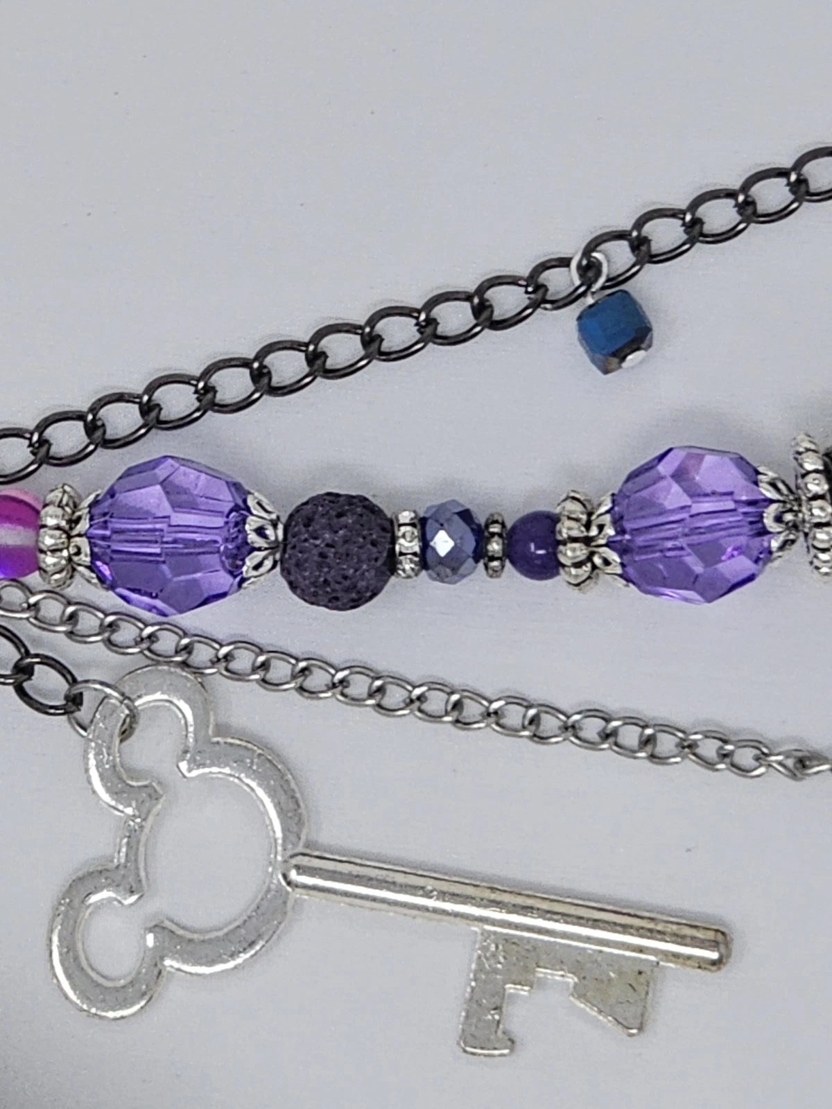 Double Chain Purse Charm - Mickey's Key & Skulls