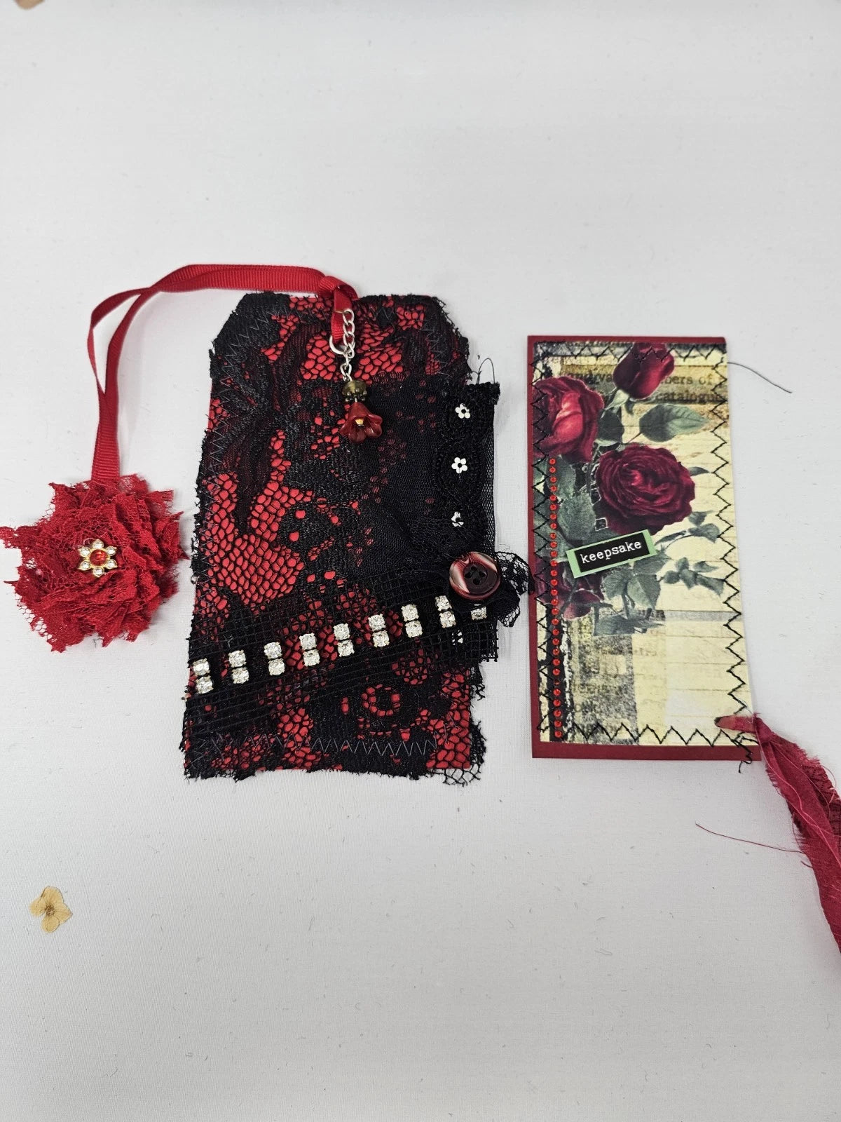 Vintage Chic Lace Bookmark - Keepsake - Handmade