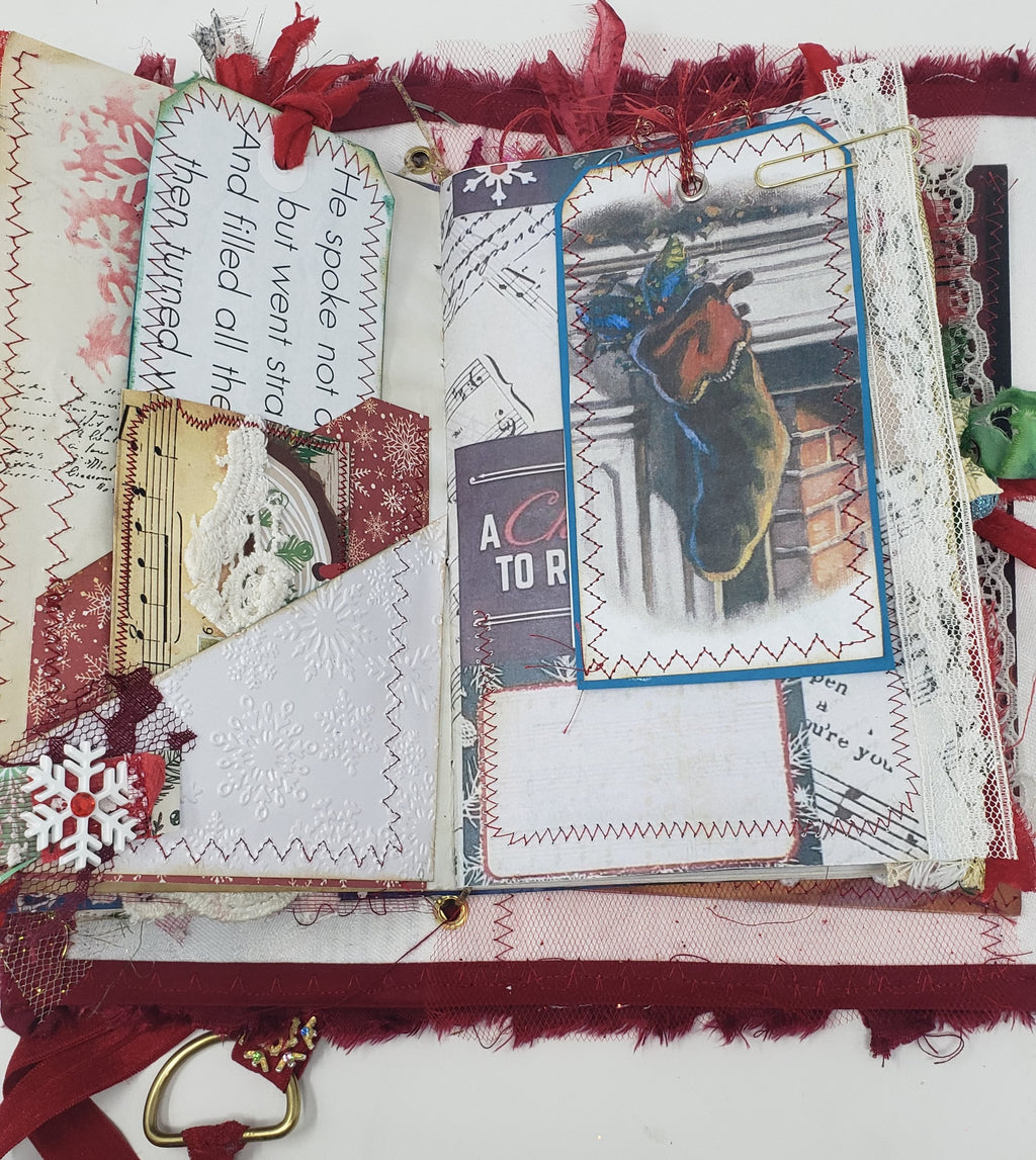 Pocket/Travel Junk Journal - Vintage Christmas