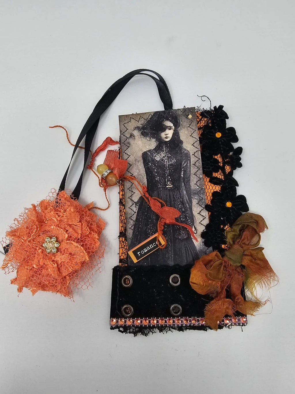Vintage Chic Lace Bookmark - Romance