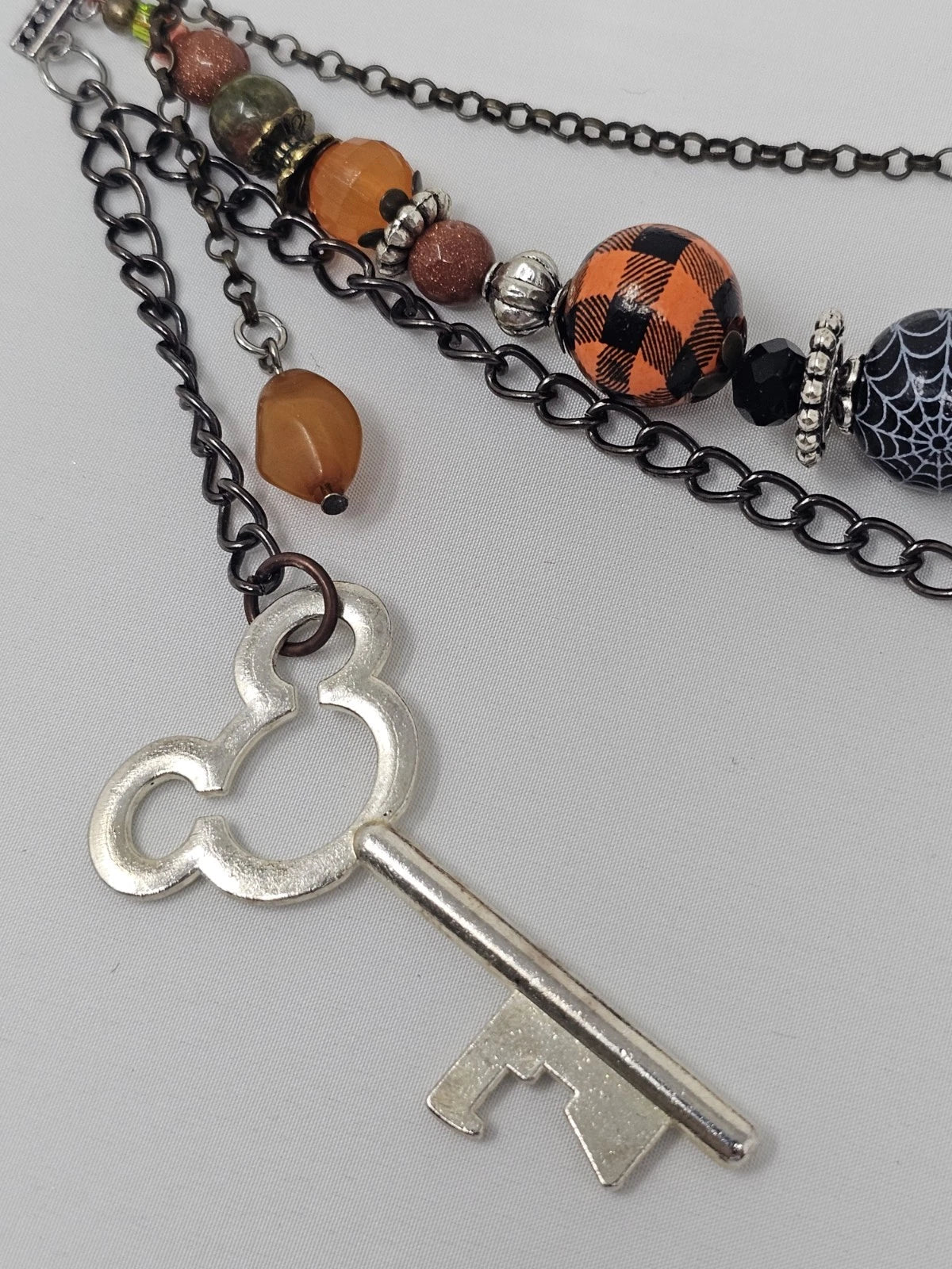 Double Chain Purse Charm - Mickey's Key & Moth